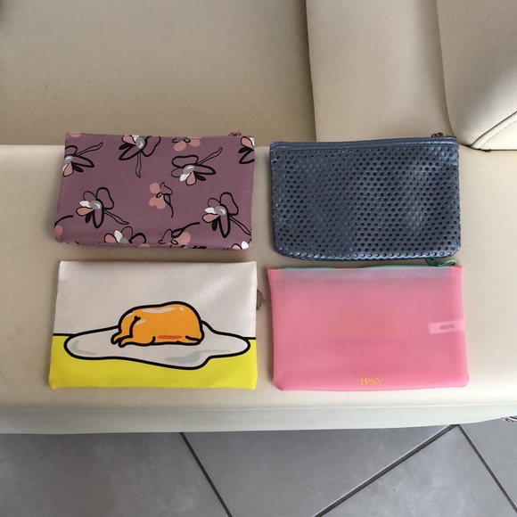 Bundle of 4 Ipsy Makeup Glam Bags - Picture 2 of 2